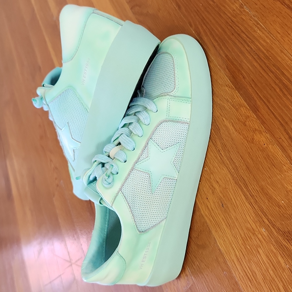 Vintage Havana Mint Green Sneakers